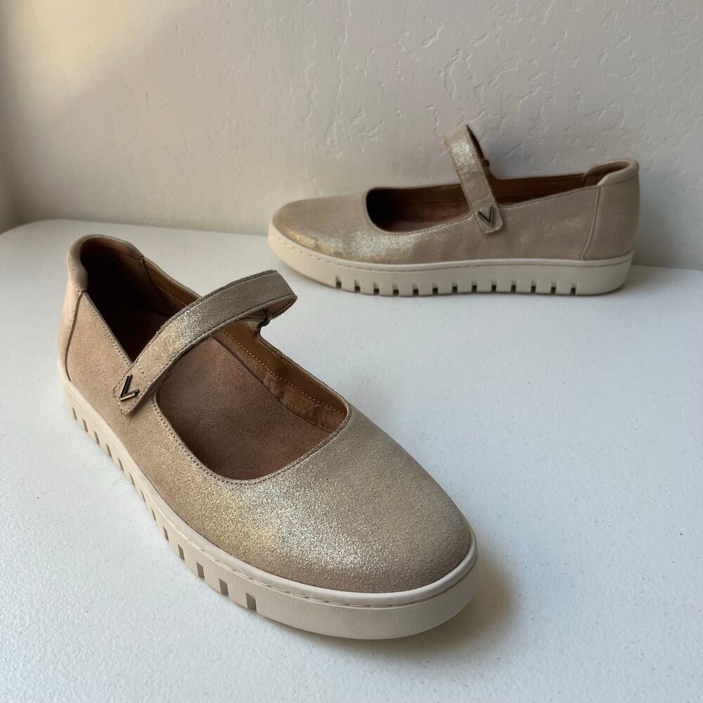 Vionic Uptown Leather Mary Janes Size 10W Gold Metallic Slip-On Classic Sporty